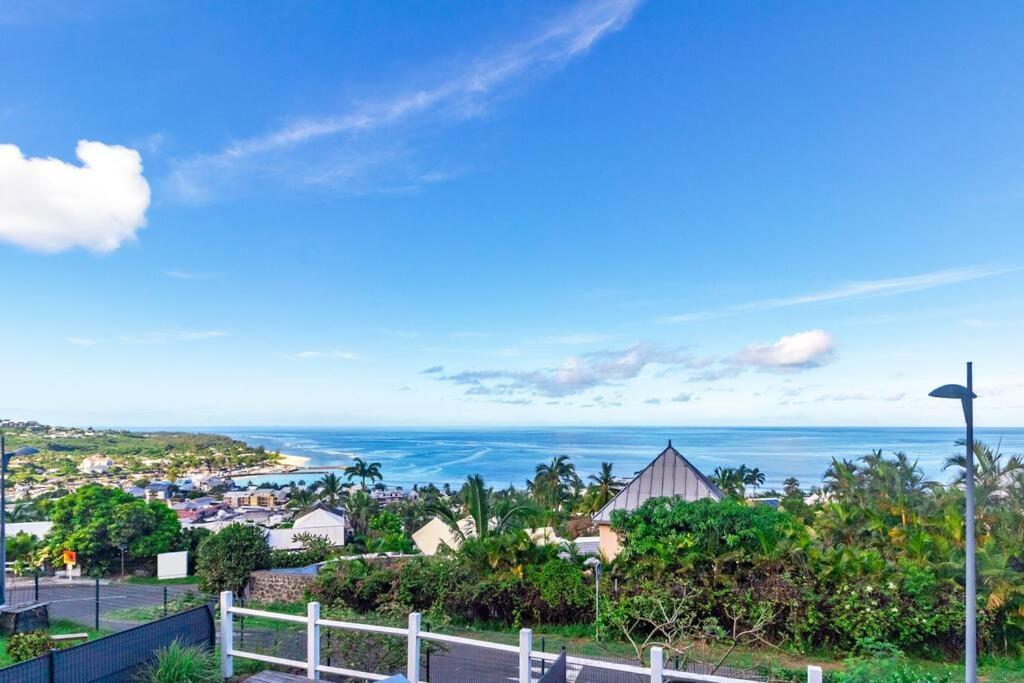 Oceanides - Studio Renove Avec Magnifique Vue Mer - Saint-Gilles-Les-Bains المظهر الخارجي الصورة